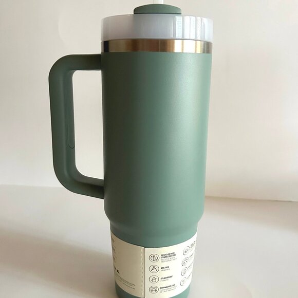 New w/ tag Stanley The Flowstate Quencher H2.0 30 oz. Tumbler-Shale Matted Green - Picture 3 of 8